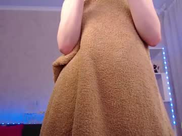 webcam girl adrykilly live cam image #4660356