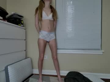 webcam girl lily_brooke live cam image #2705413
