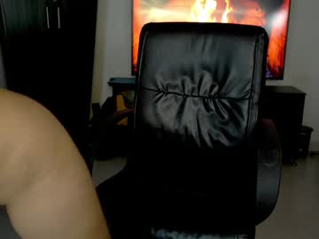 webcam girl kellytesh live cam image #12701313