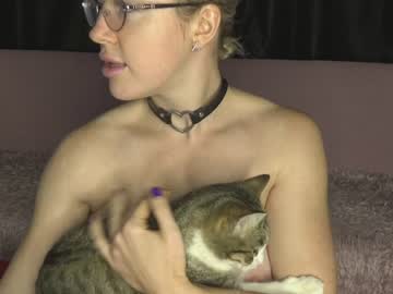 webcam girl xtina__ live cam image #1013092