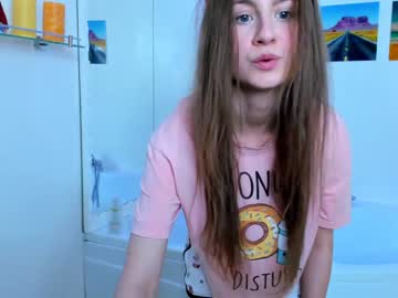 webcam girl elizabeth_wong live cam image #199067