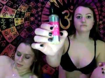webcam couple danibaebee live cam image #1355408