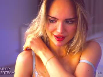 webcam girl emmber live cam image #3918204