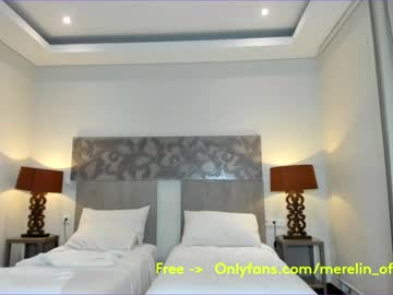 webcam girl merelin__ live cam image #3379176