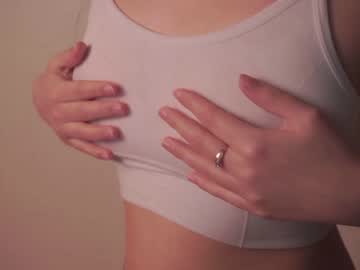 webcam girl helenmoors live cam image #5321363