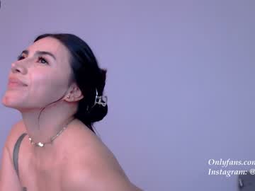 webcam girl charlotte114 live cam image #5570260