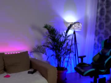 webcam girl naughtyrider69 live cam image #1554934