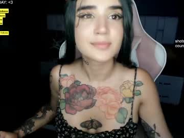 webcam girl sugar_troubl3 live cam image #3012826