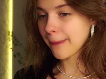 webcam girl a_whole_eternity live cam image #9628299