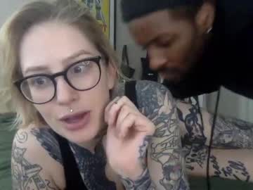 webcam couple mickinmolly live cam image #1400595