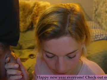 webcam couple joannadea live cam image #11488117