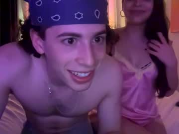 webcam couple yaraandleo live cam image #12452473