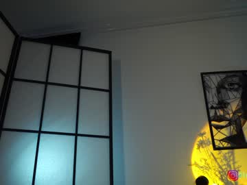 webcam girl lucie_beltran live cam image #6648167