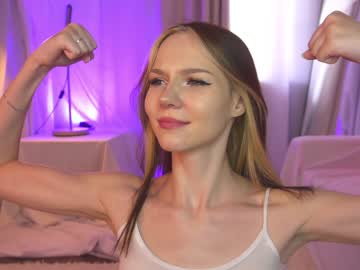 webcam girl kateuwugirl live cam image #6947262