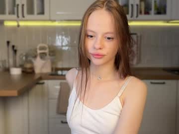 webcam girl tweety_doing_sweety live cam image #11187222