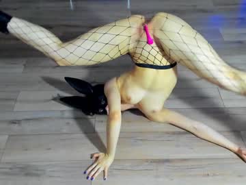 webcam girl _meganmeow_ live cam image #2818195