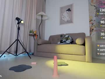 webcam girl baeasian live cam image #12431525