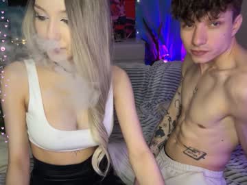 webcam couple wendy_shyfox live cam image #9342921