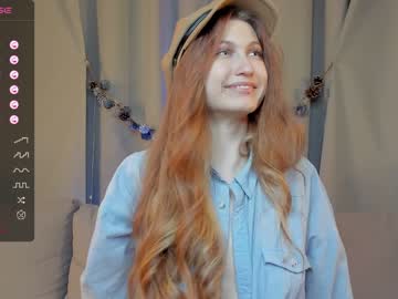 webcam girl _hollydolly_ live cam image #8176465
