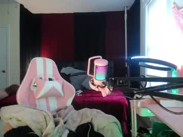 webcam girl ccinnamon live cam image #3800577