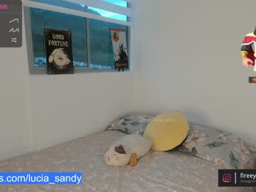 webcam girl lucia_sandy live cam image #7374536