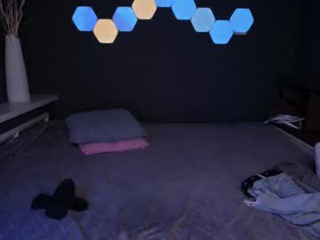 webcam girl lanesti live cam image #1216272