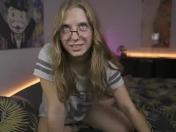 webcam girl hotchillylovers live cam image #10331772