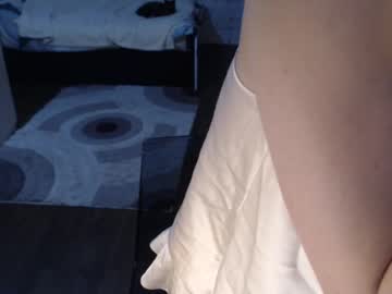 webcam couple moonlightgirls_ live cam image #12451160