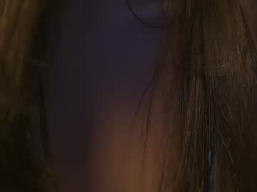 webcam girl lucie_beltran live cam image #10449613