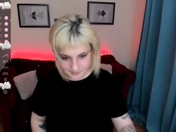 webcam girl yolandi_toit live cam image #2953043
