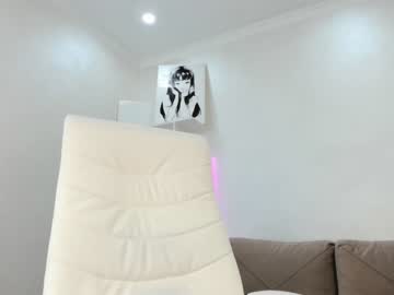 webcam girl taeni_lara live cam image #6992746