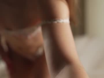 webcam girl villanelle_l live cam image #12763935