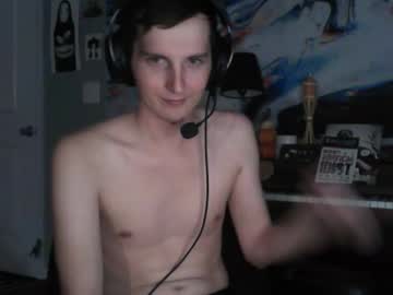 webcam man derekdings live cam image #11097523