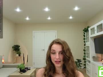 webcam girl artiprincess live cam image #11097077