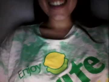 webcam girl little_anef live cam image #8632778