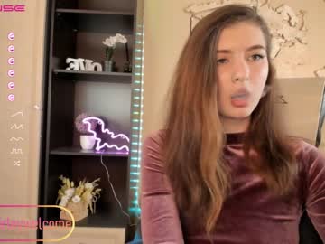 webcam girl shirleywatson live cam image #5544191