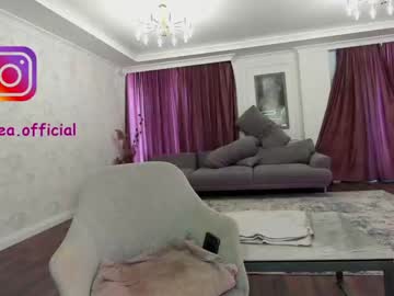 webcam girl ehotlovea live cam image #1883344