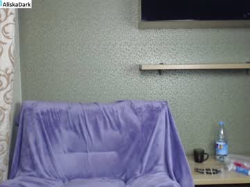 webcam girl aliska_dark live cam image #1115696