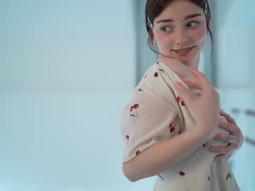 webcam girl floret_joy live cam image #7526083