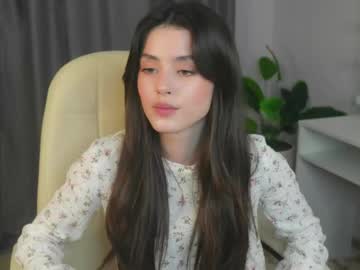 webcam girl lucky_forme live cam image #12016329