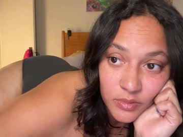 webcam girl dreamyriri live cam image #12020973