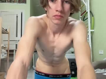 webcam man yummyalexxx live cam image #2011502