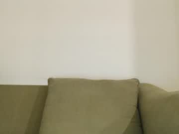 webcam man nerdmuscles2x live cam image #780706