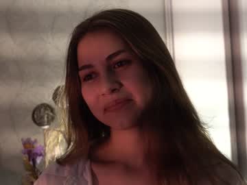 webcam girl little_animal live cam image #7479490