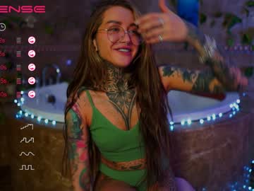webcam girl nickyneck live cam image #5289773