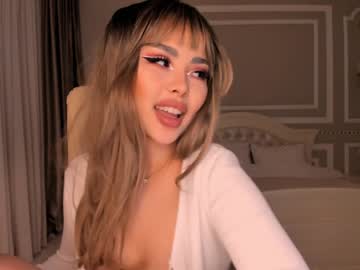 webcam girl bae_suz live cam image #1695031