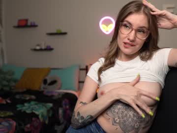 webcam girl emma_ruby live cam image #4819408