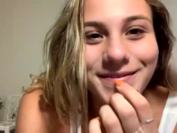 webcam girl sunshinemae55 live cam image #277687