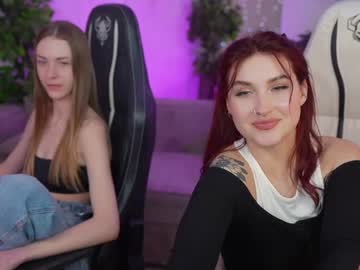 webcam couple bright_diamonds_054 live cam image #12000110