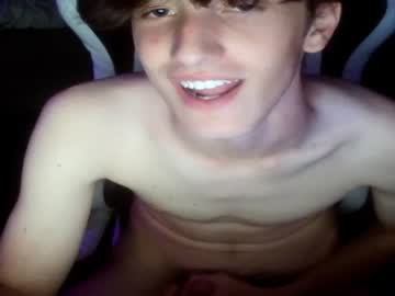 webcam man skinnydropout live cam image #2323121